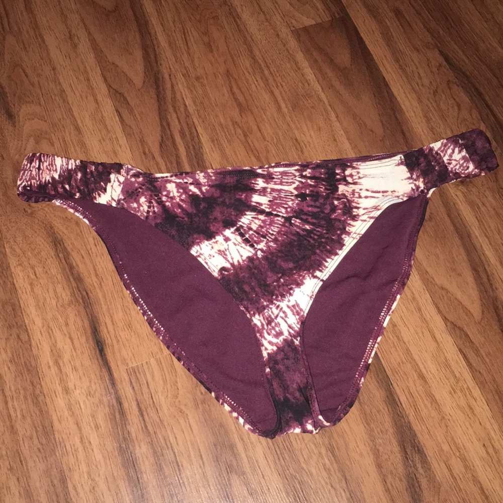H&M tie die Maroon Bikini Bottoms